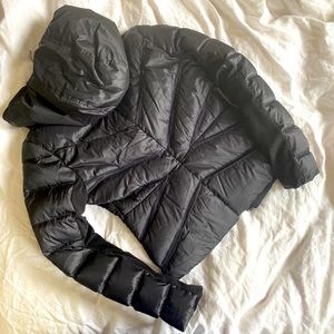 BLANC NOIR puffy zip up!